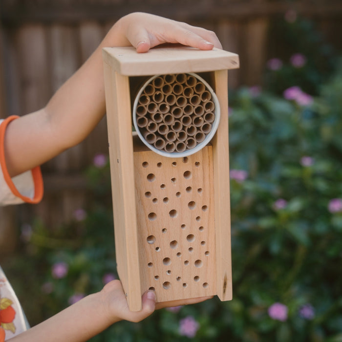 A600521 Kids at Work DIY Bee Hotel - Australia