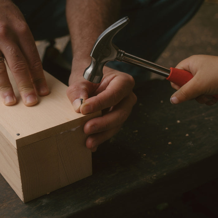 A600521 Kids at Work DIY Bee Hotel - Australia