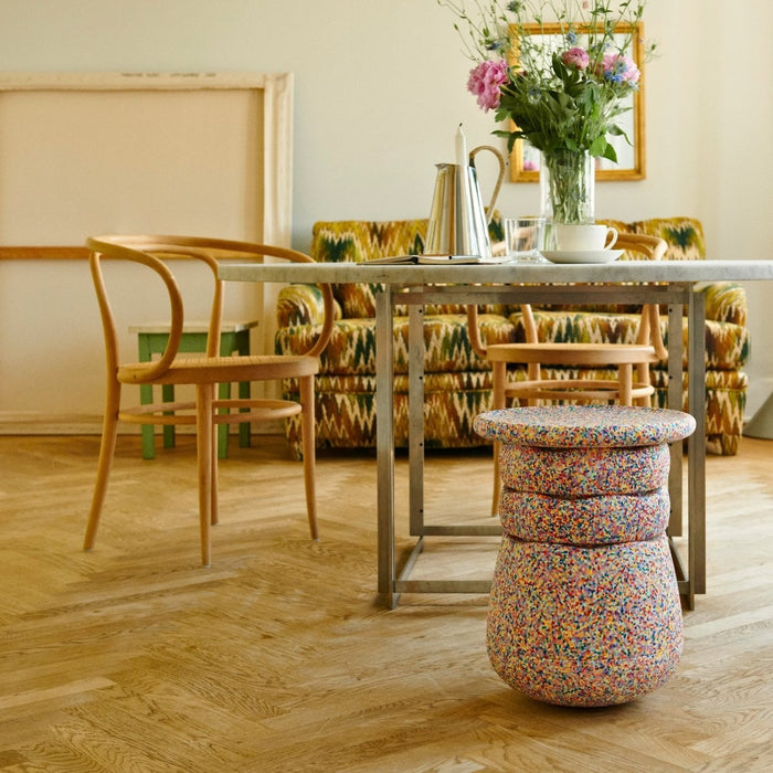 Stapelstein Dynamic Sitting, Australia